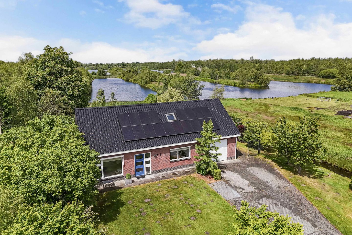 Foto 1 van Pieter Stuyvesantweg 144