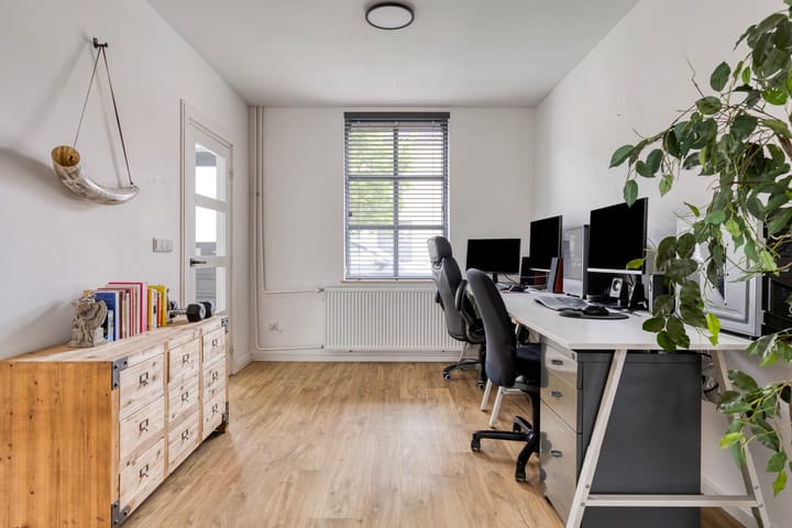 Photo 13 of van Kinsbergenstraat 37