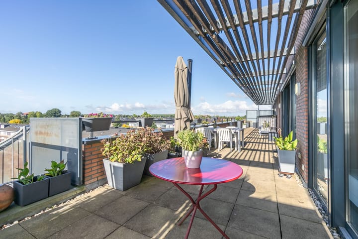 Foto 5 van Laakboulevard 240-A