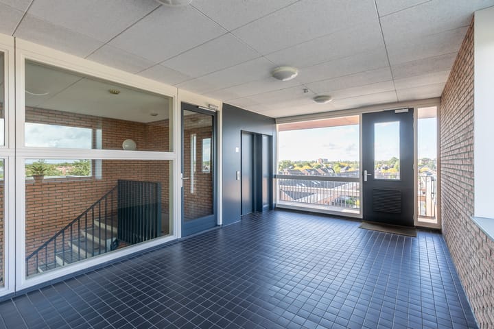 Foto 9 van Laakboulevard 240-A