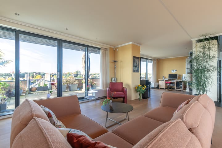 Foto 17 van Laakboulevard 240-A