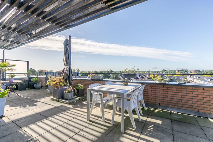 Foto 34 van Laakboulevard 240-A