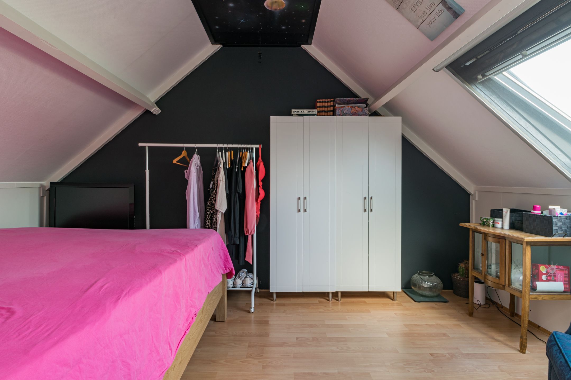 Foto 33 van Walstro 70