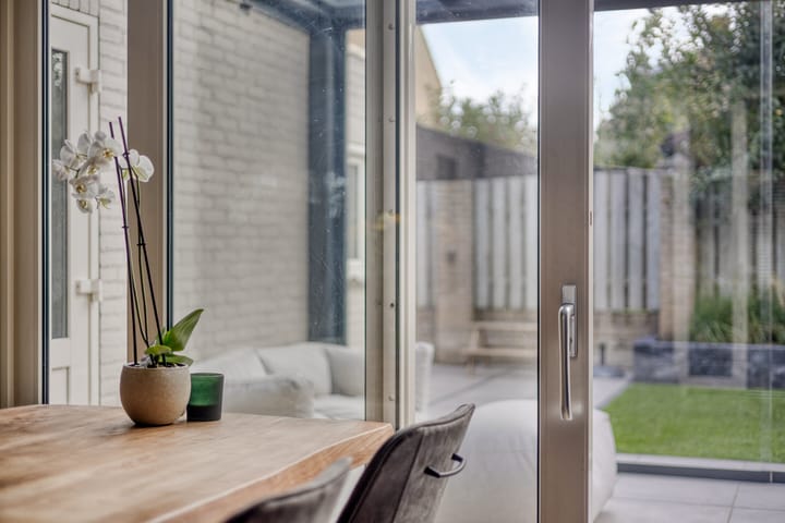 Foto 11 van Leliestraat 9