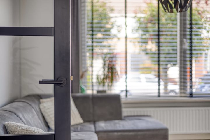 Foto 12 van Leliestraat 9