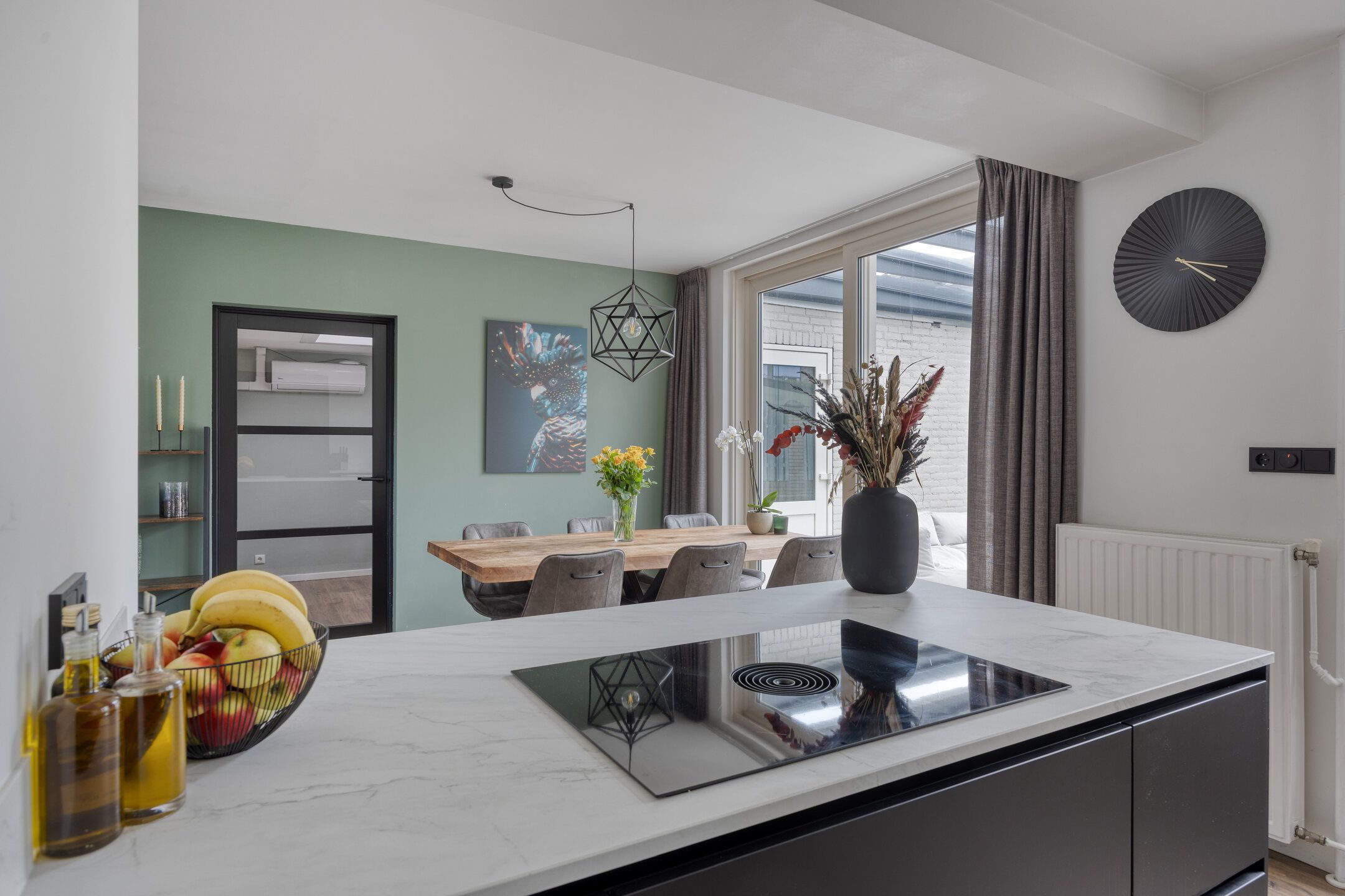 Foto 18 van Leliestraat 9