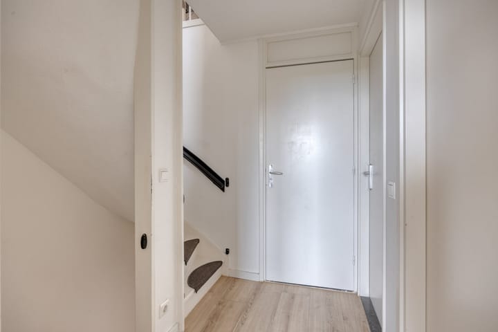 Foto 27 van Leliestraat 9