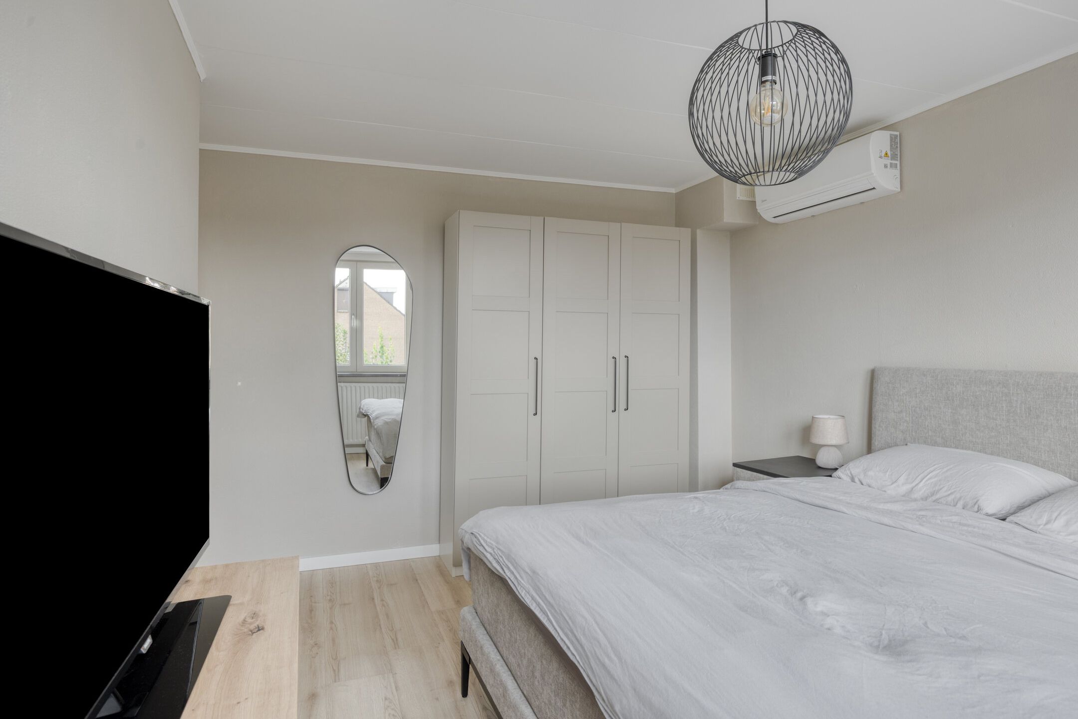 Foto 30 van Leliestraat 9