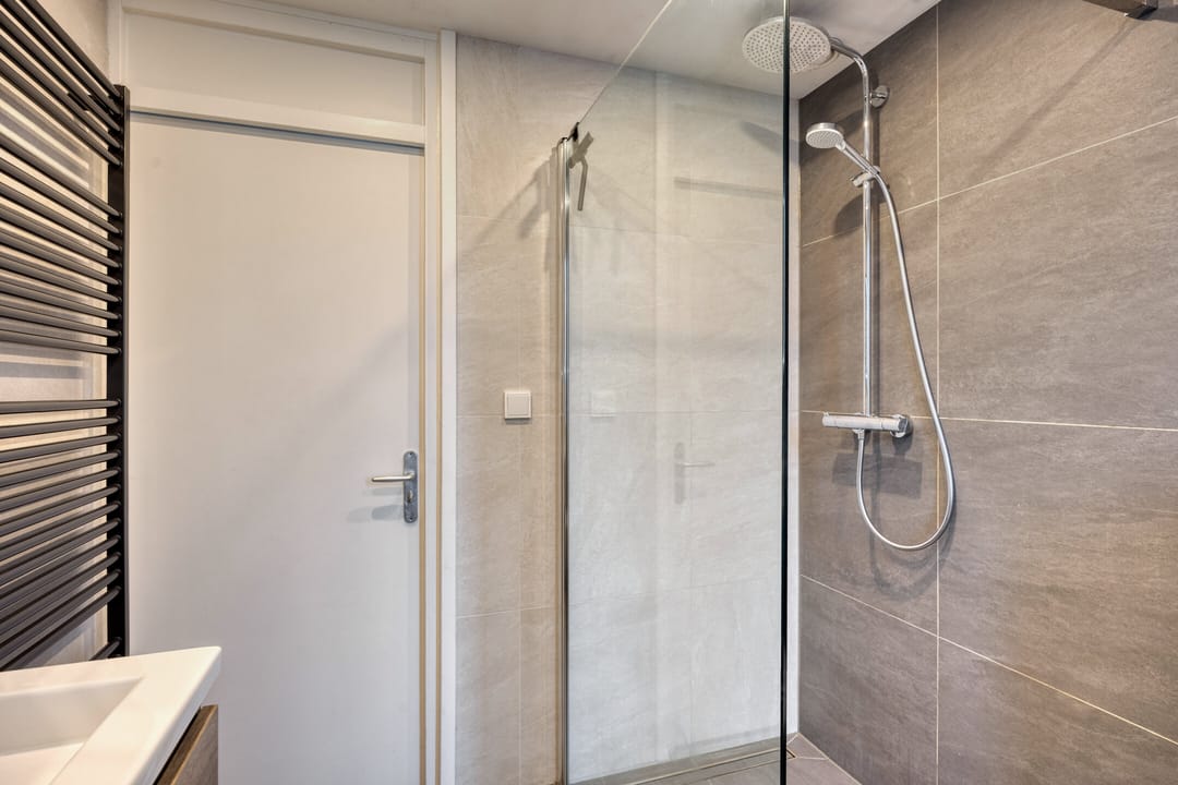 Foto 32 van Leliestraat 9