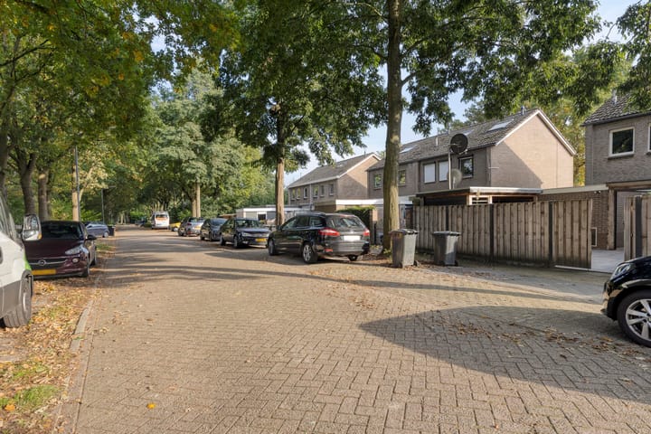 Foto 30 van Varenhof 37