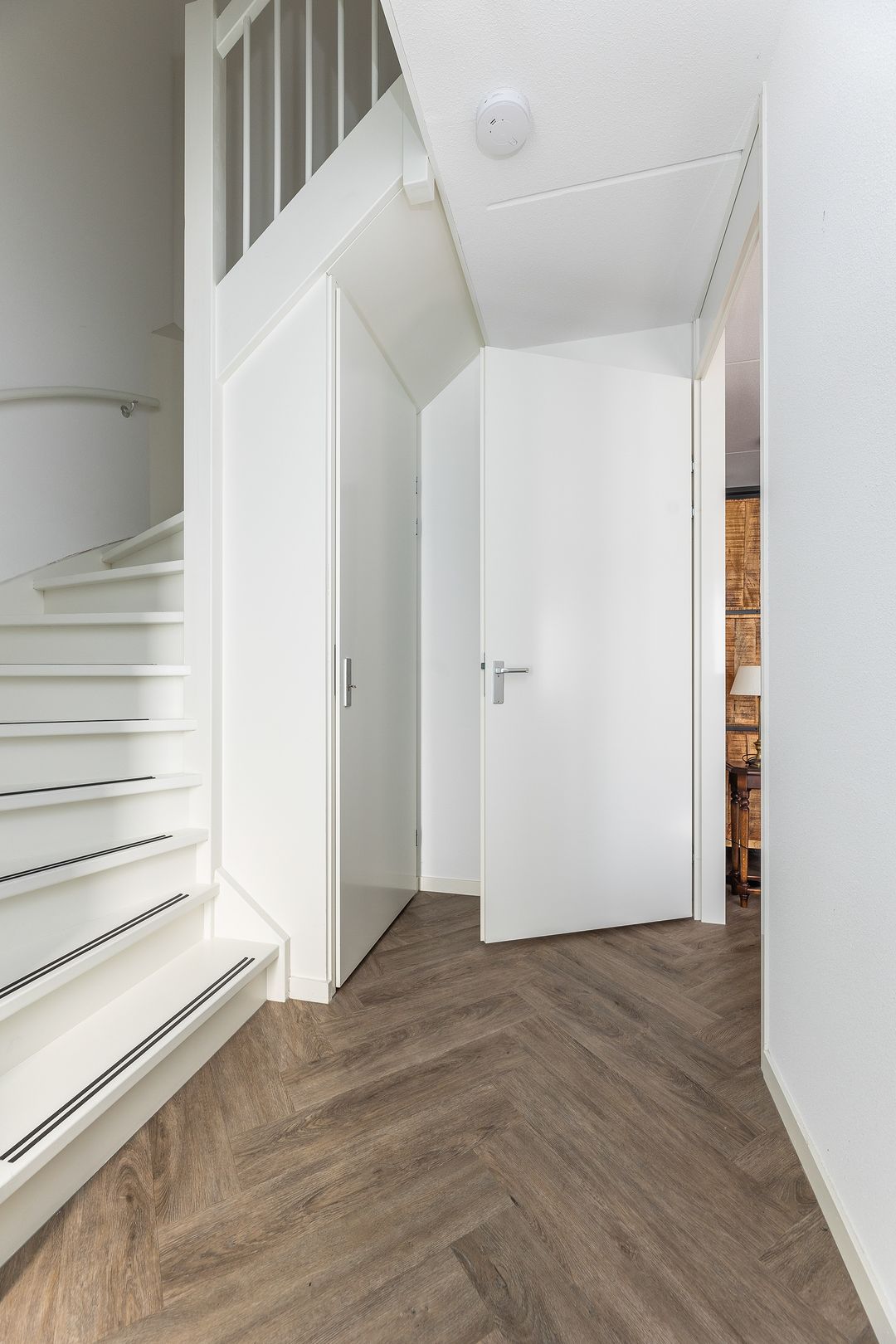 Foto 7 van Waterloopweg 5