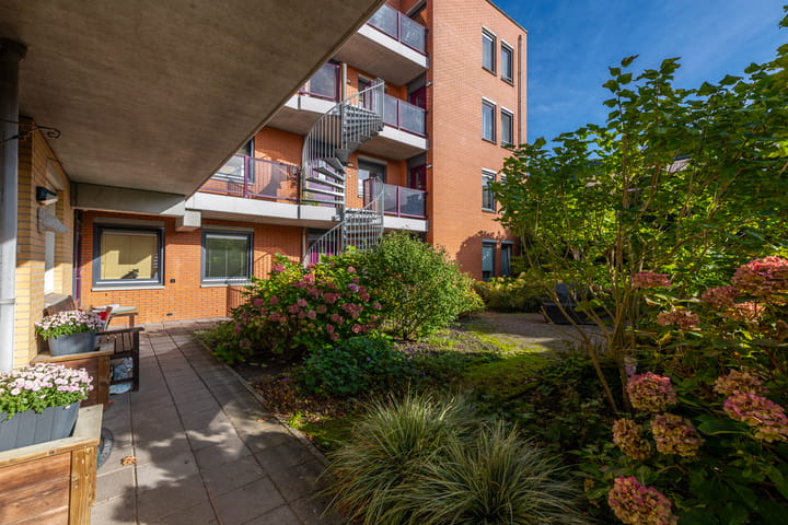 Foto 19 van De Savornin Lohmanlaan 36