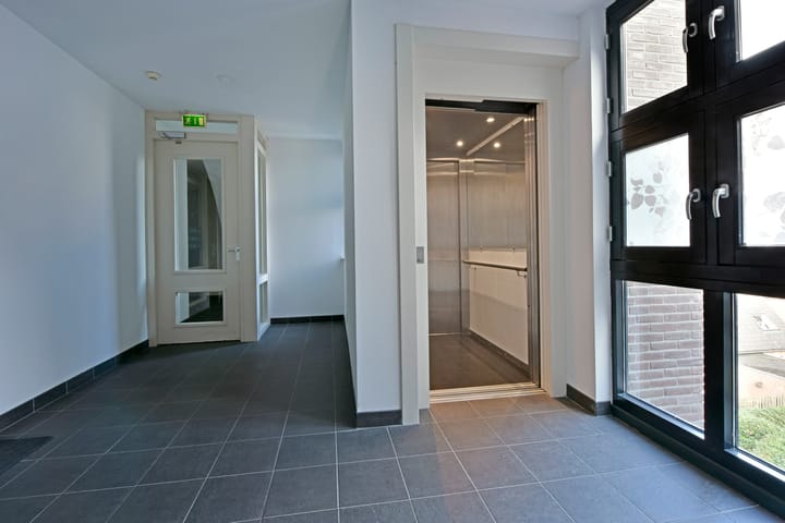 Foto 21 van Klooster Leuterstraat 31-09