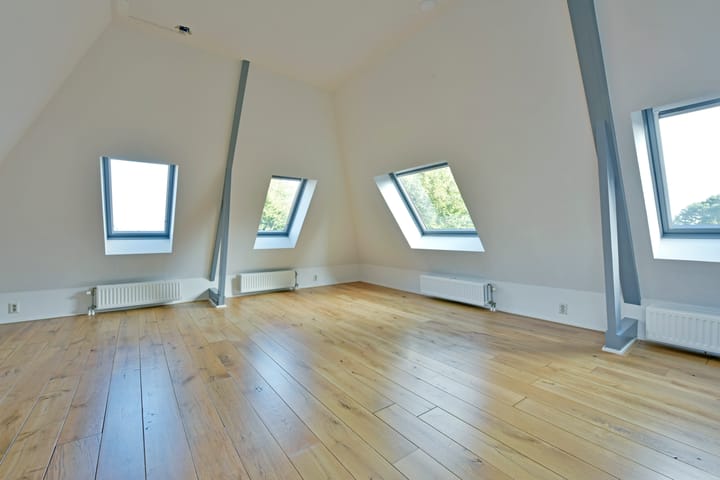 Foto 5 van Klooster Leuterstraat 31-09