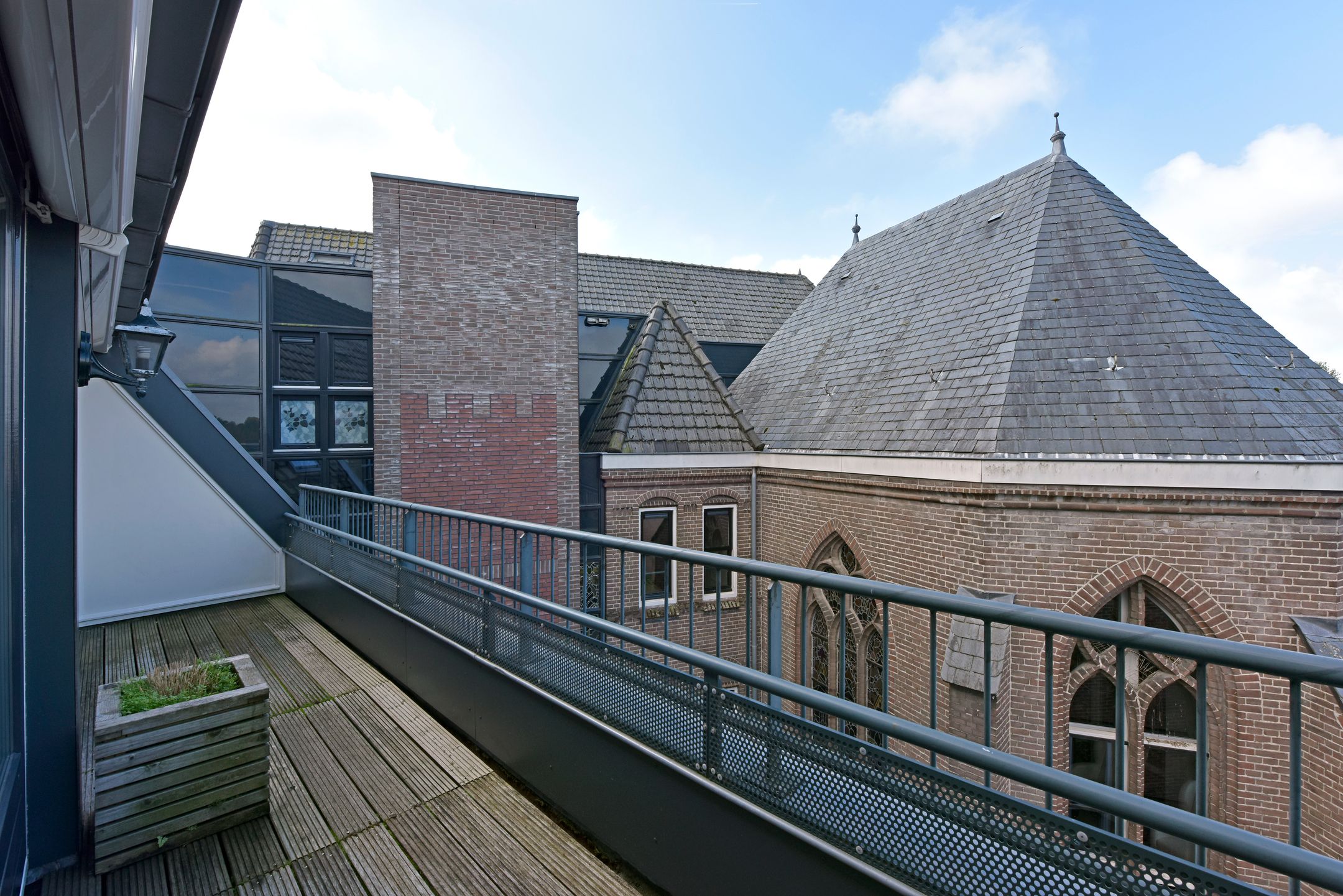 Foto 9 van Klooster Leuterstraat 31-09