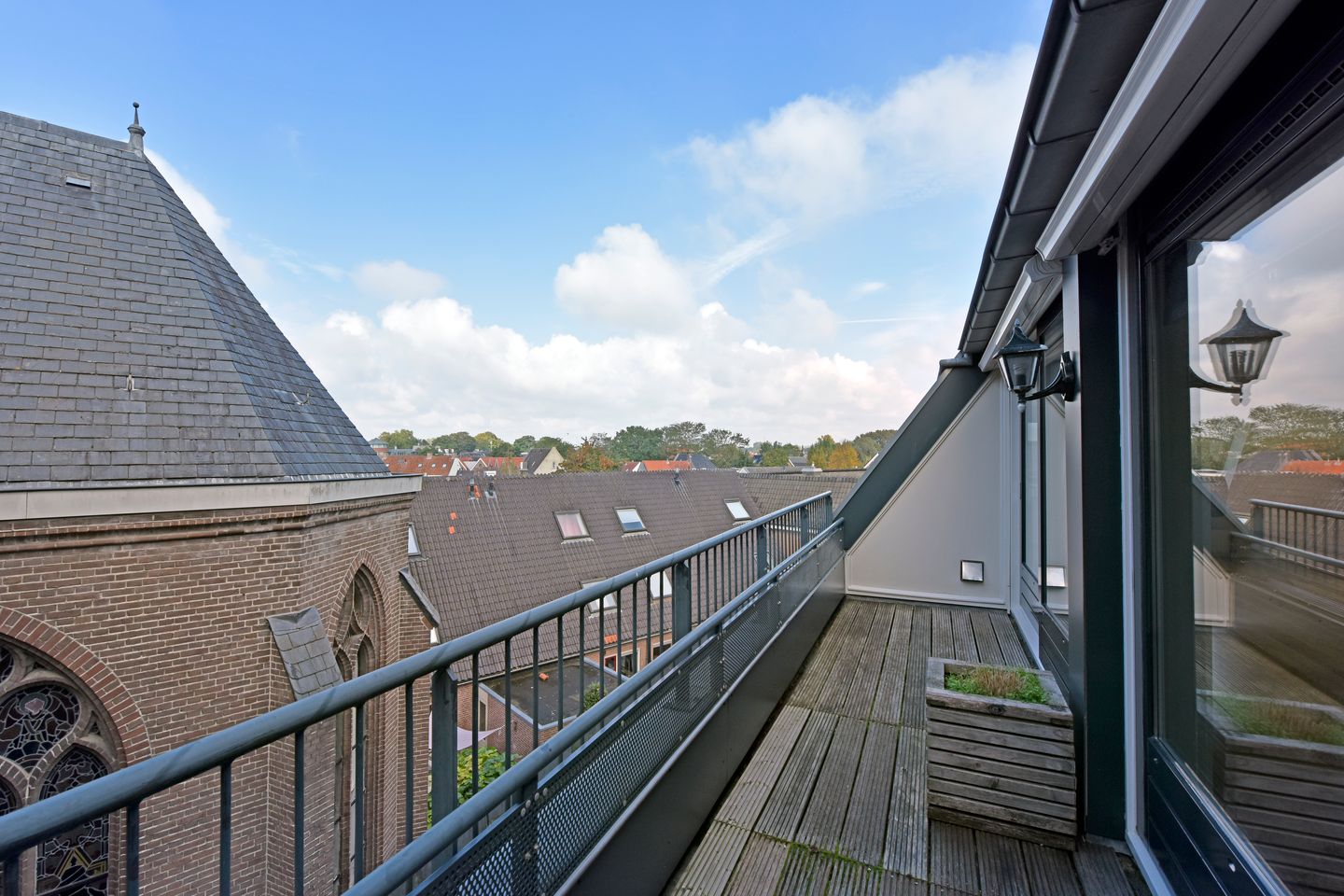 Foto 10 van Klooster Leuterstraat 31-09