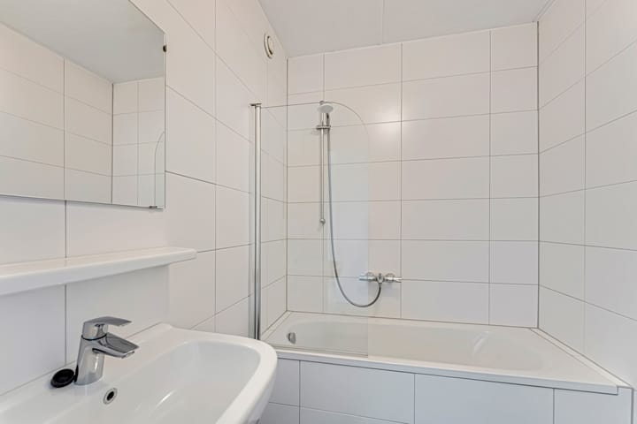 Photo 2 of Troelstraweg 93