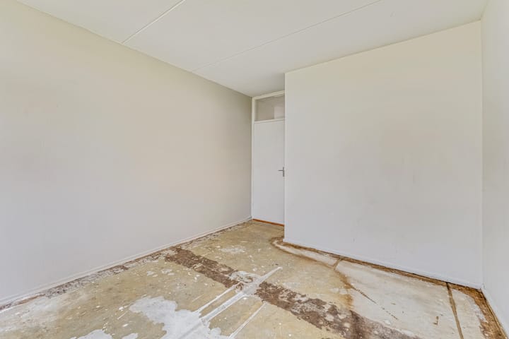 Photo 18 of Troelstraweg 93