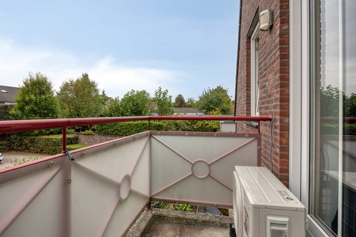 Foto 24 van Kerkeind 13-D