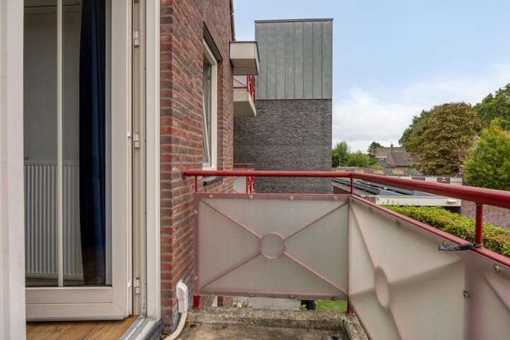 Foto 25 van Kerkeind 13-D