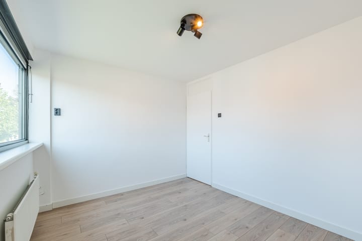 Foto 25 van De Kroon 180