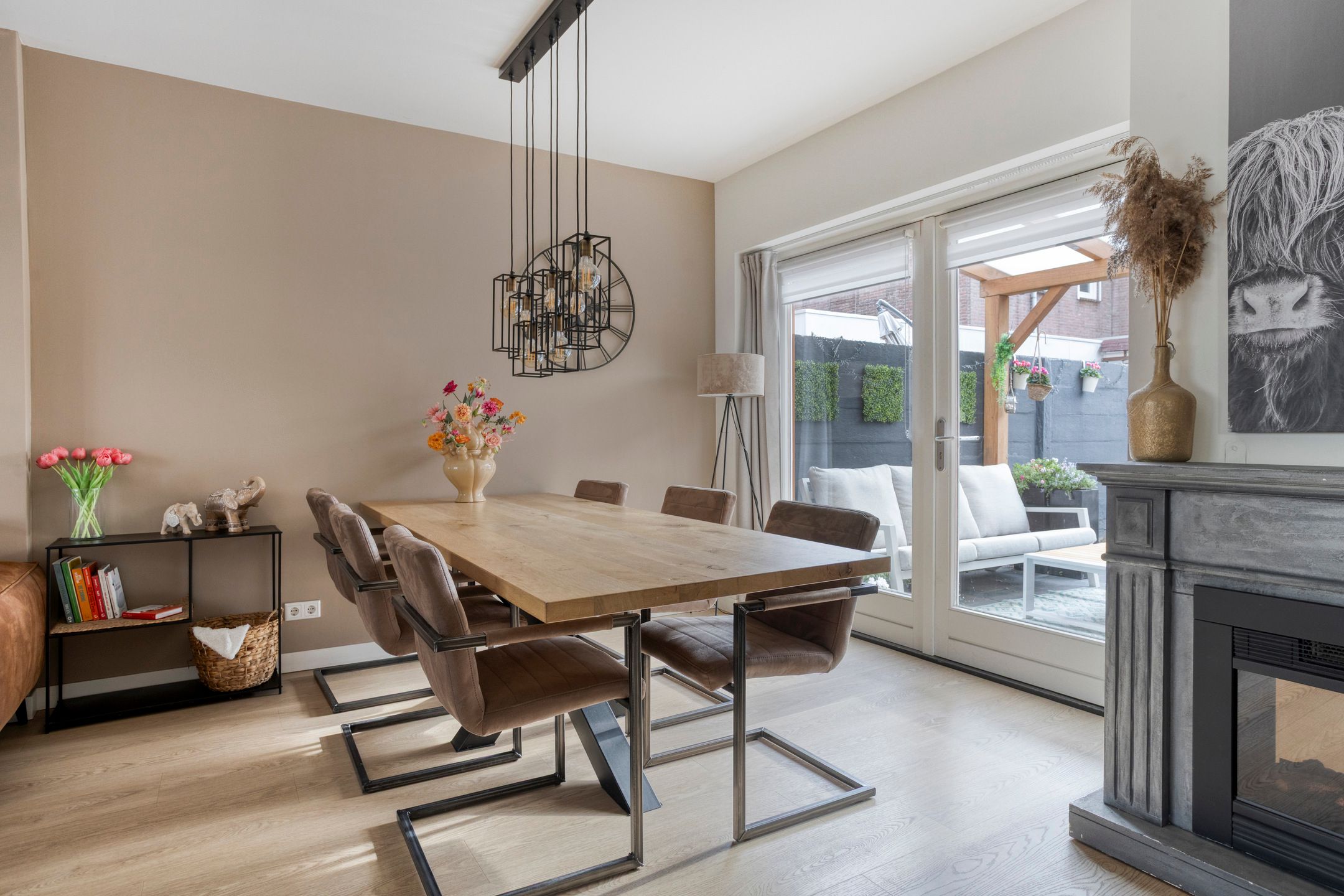 Photo 12 of Van der Aastraat 25