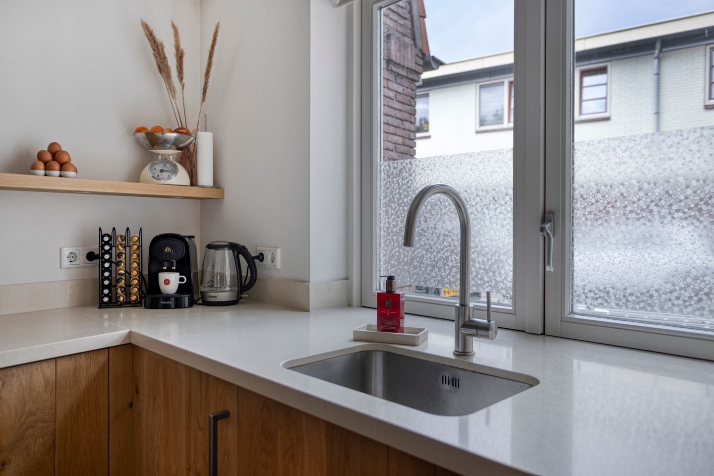 Photo 19 of Van der Aastraat 25