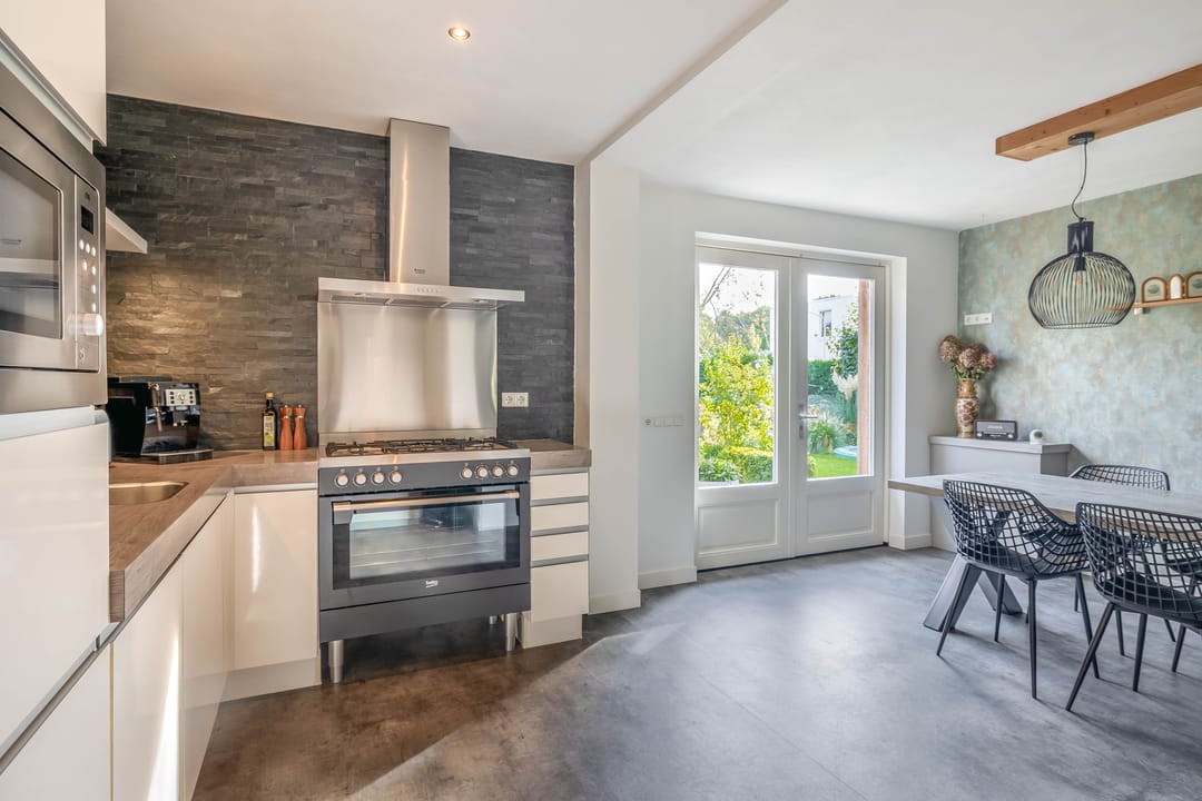 Photo 16 of Dominee Swaluestraat 4