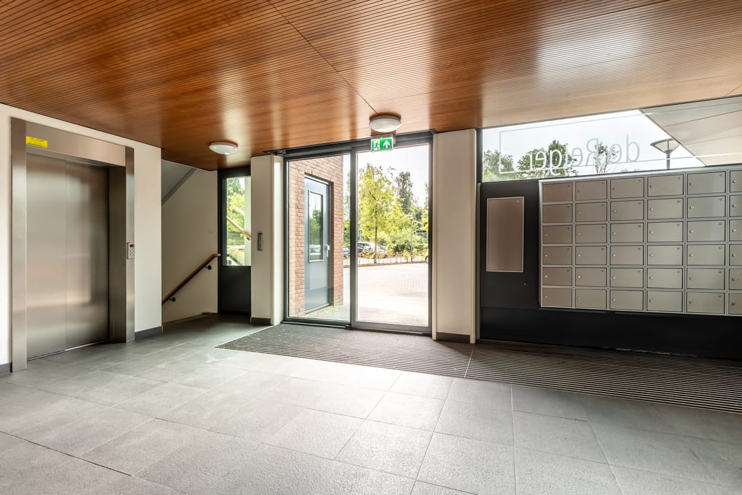 Foto 2 van Stationsplein 26