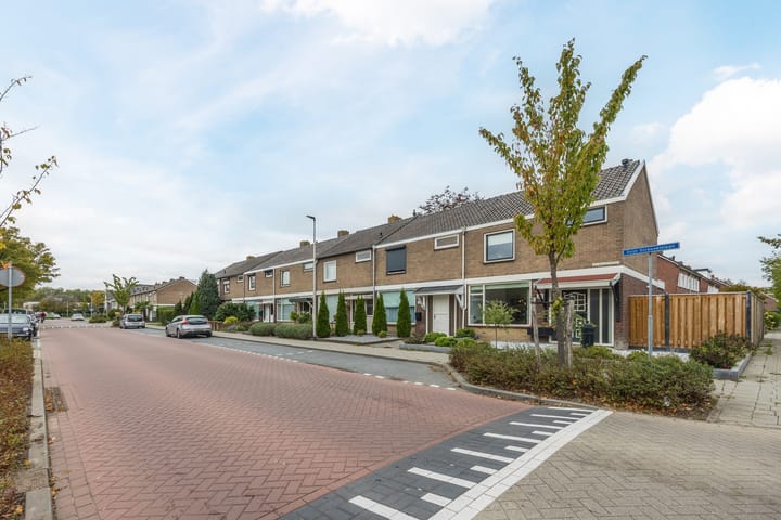 Foto 44 van Stijn Streuvelslaan 25