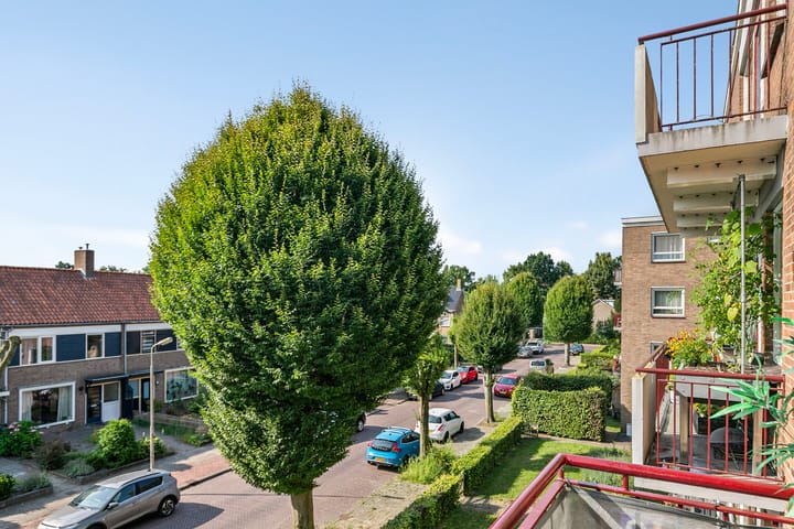 Foto 12 van Jan Luykenlaan 86