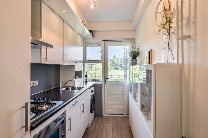 Foto 13 van Jan Luykenlaan 86