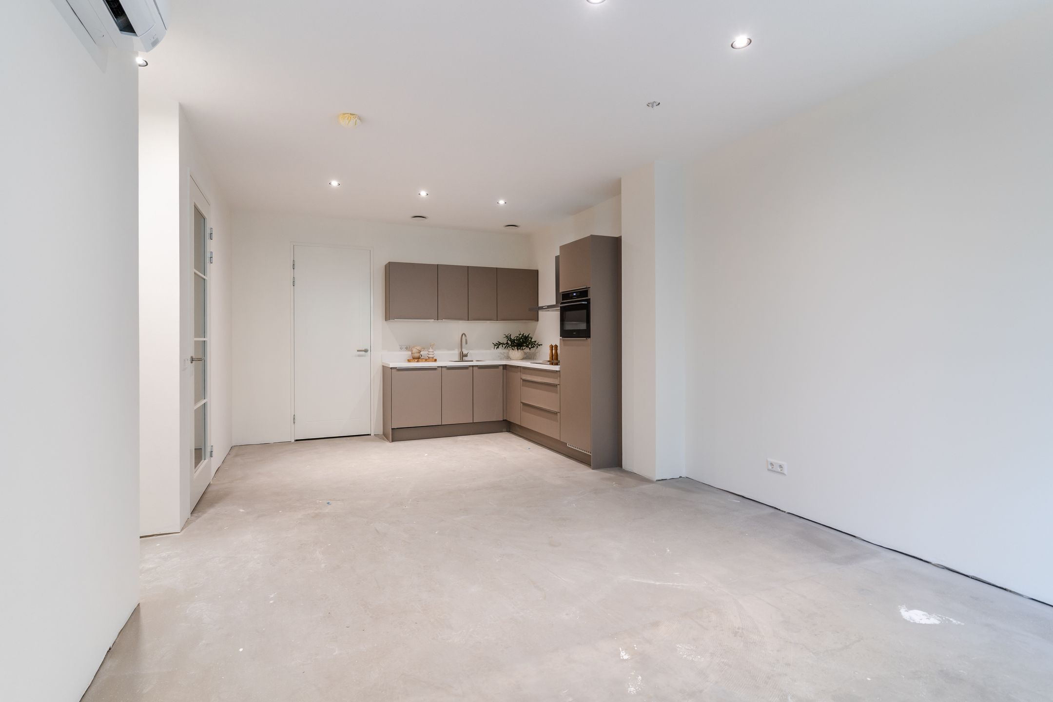 Foto 6 van Raadhuisplein 2