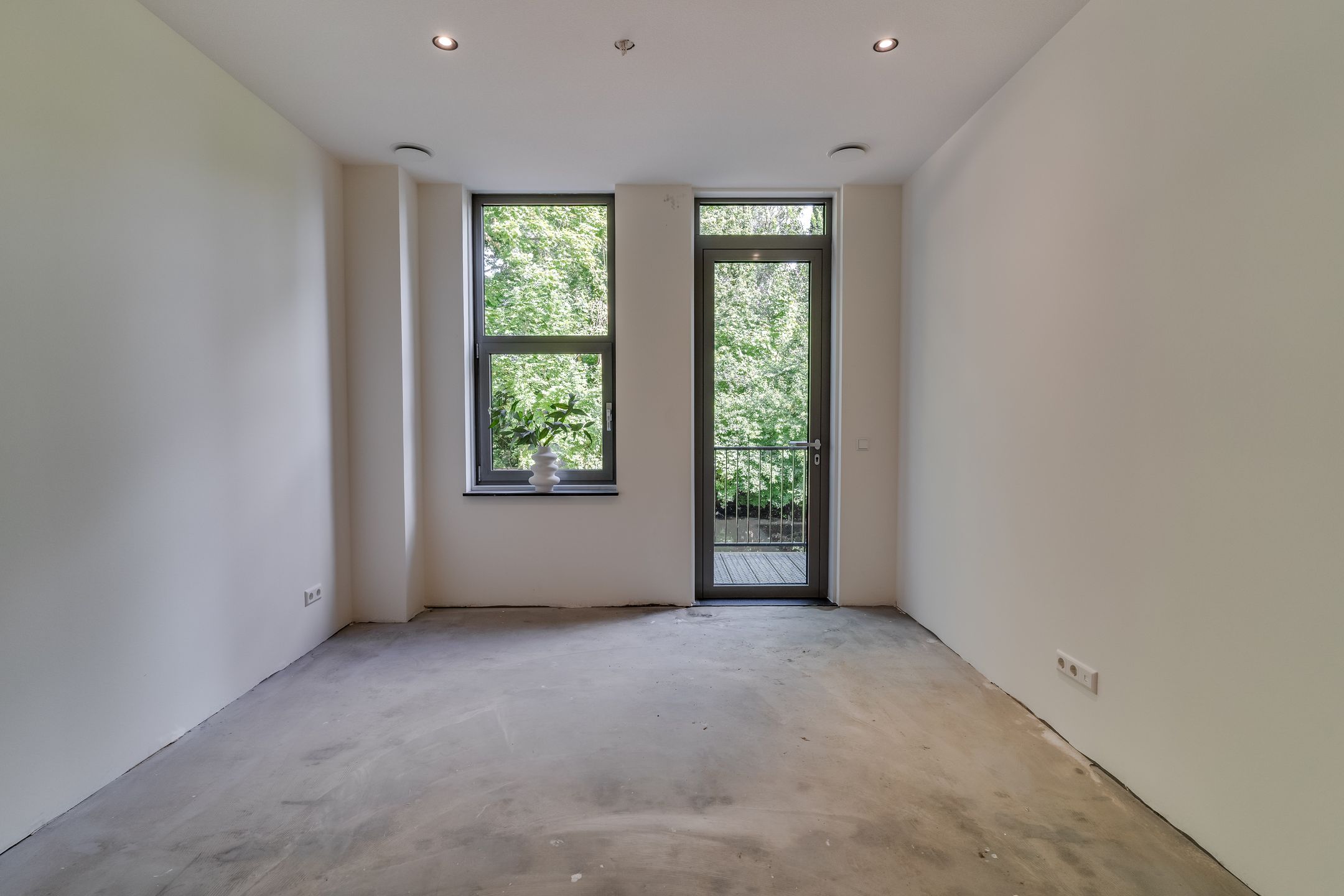 Foto 12 van Raadhuisplein 2