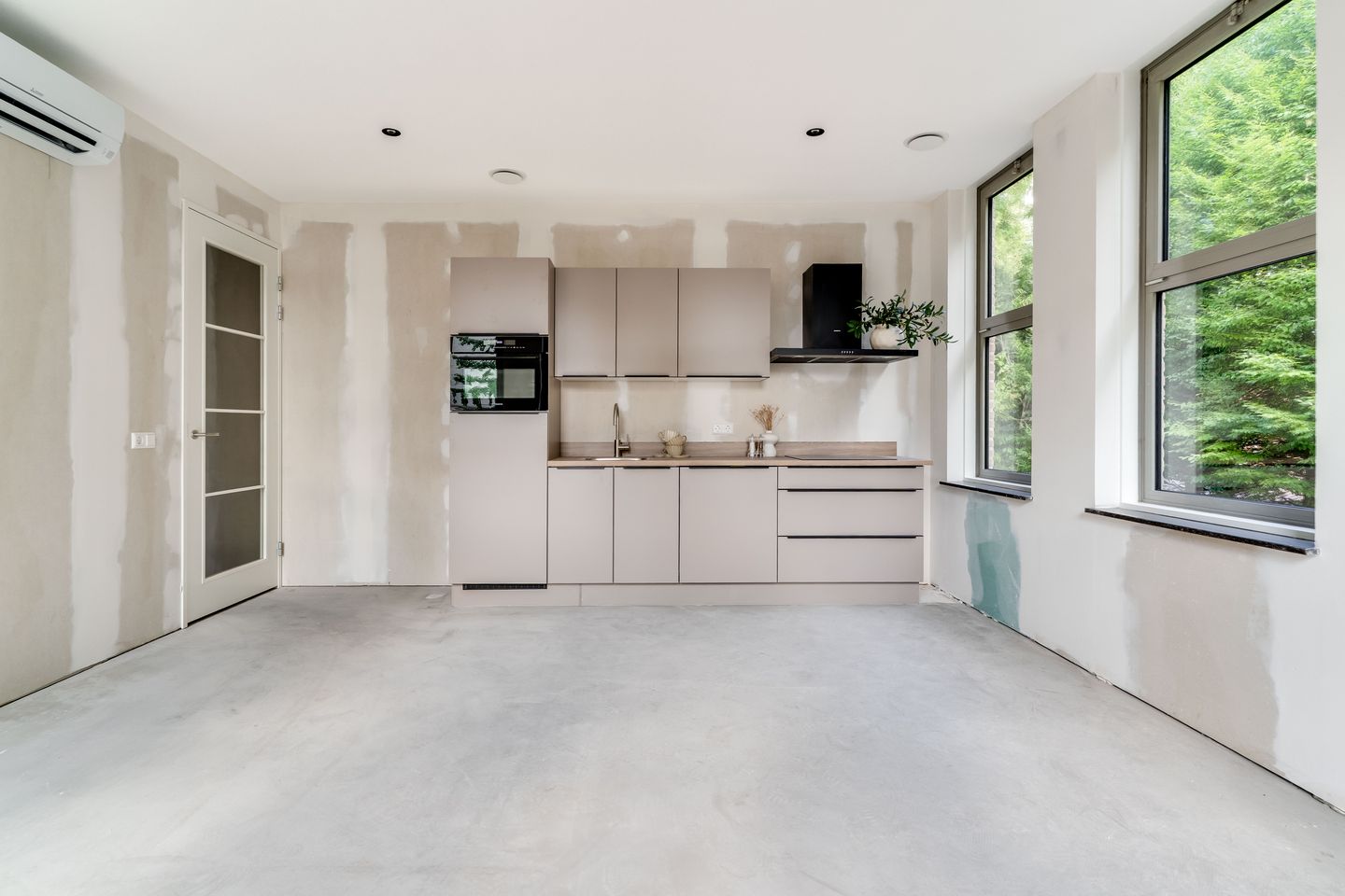 Foto 4 van Raadhuisplein 22