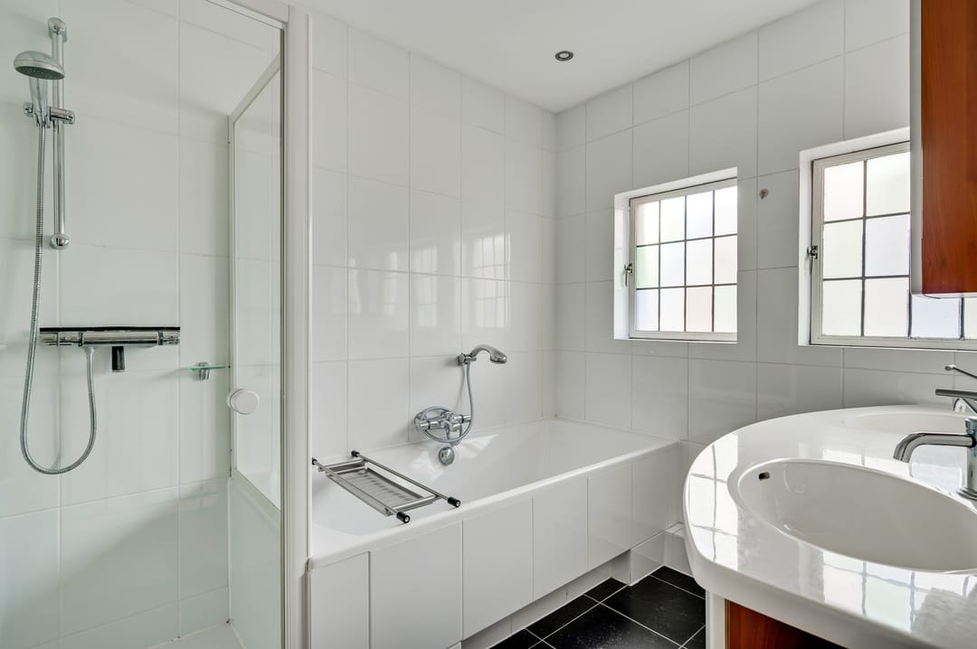 Photo 17 of Dr Poelsstraat 9