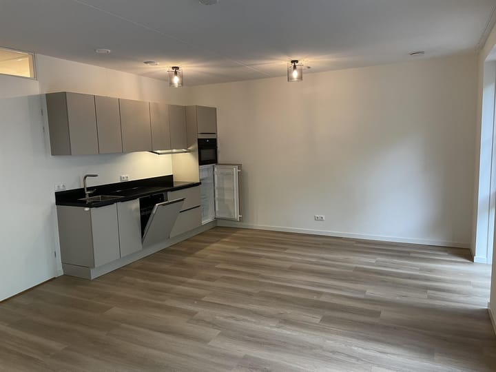 Foto 5 van Westzijde 342-L