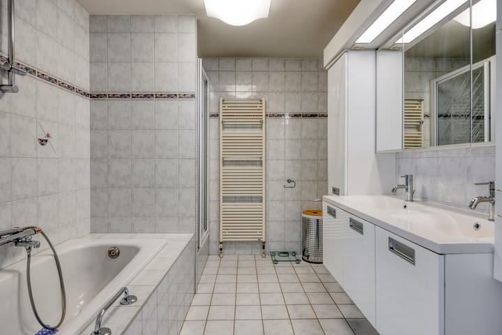 Foto 18 van Valkenburgerweg 144-A