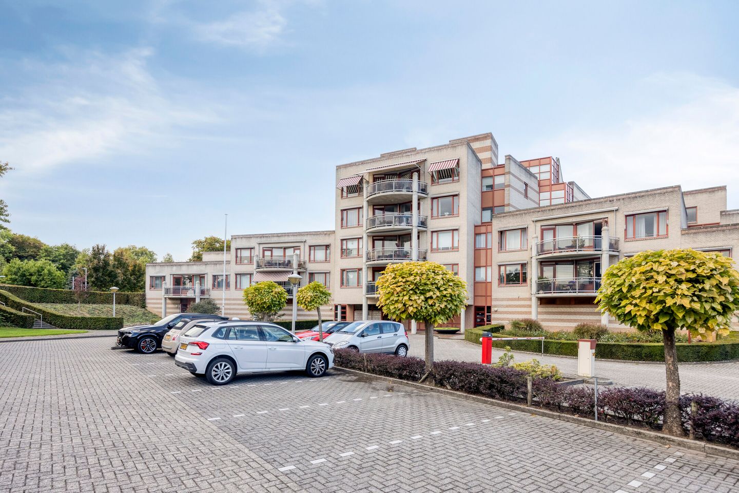 Foto 29 van Valkenburgerweg 144-A