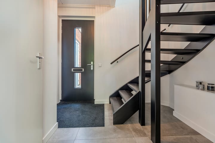 Foto 9 van Menso Altinghof 10