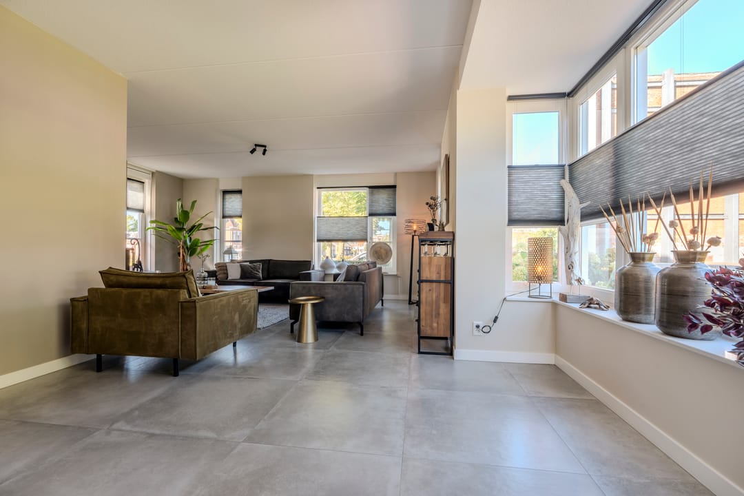 Foto 17 van Menso Altinghof 10