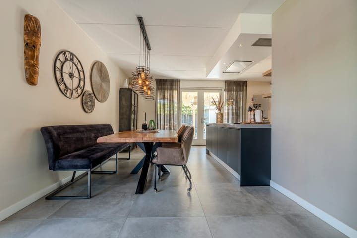 Foto 19 van Menso Altinghof 10