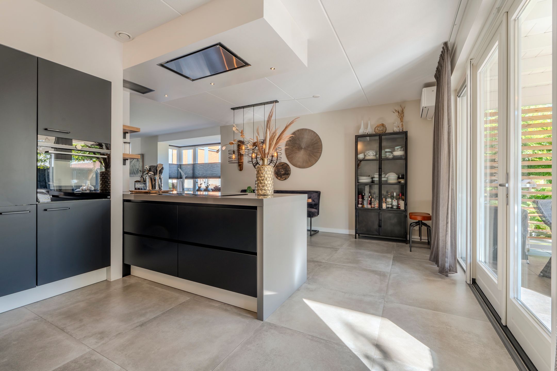 Foto 27 van Menso Altinghof 10