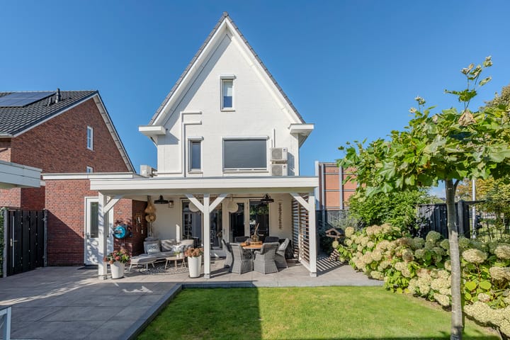 Foto 60 van Menso Altinghof 10