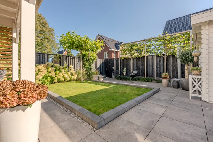 Foto 62 van Menso Altinghof 10