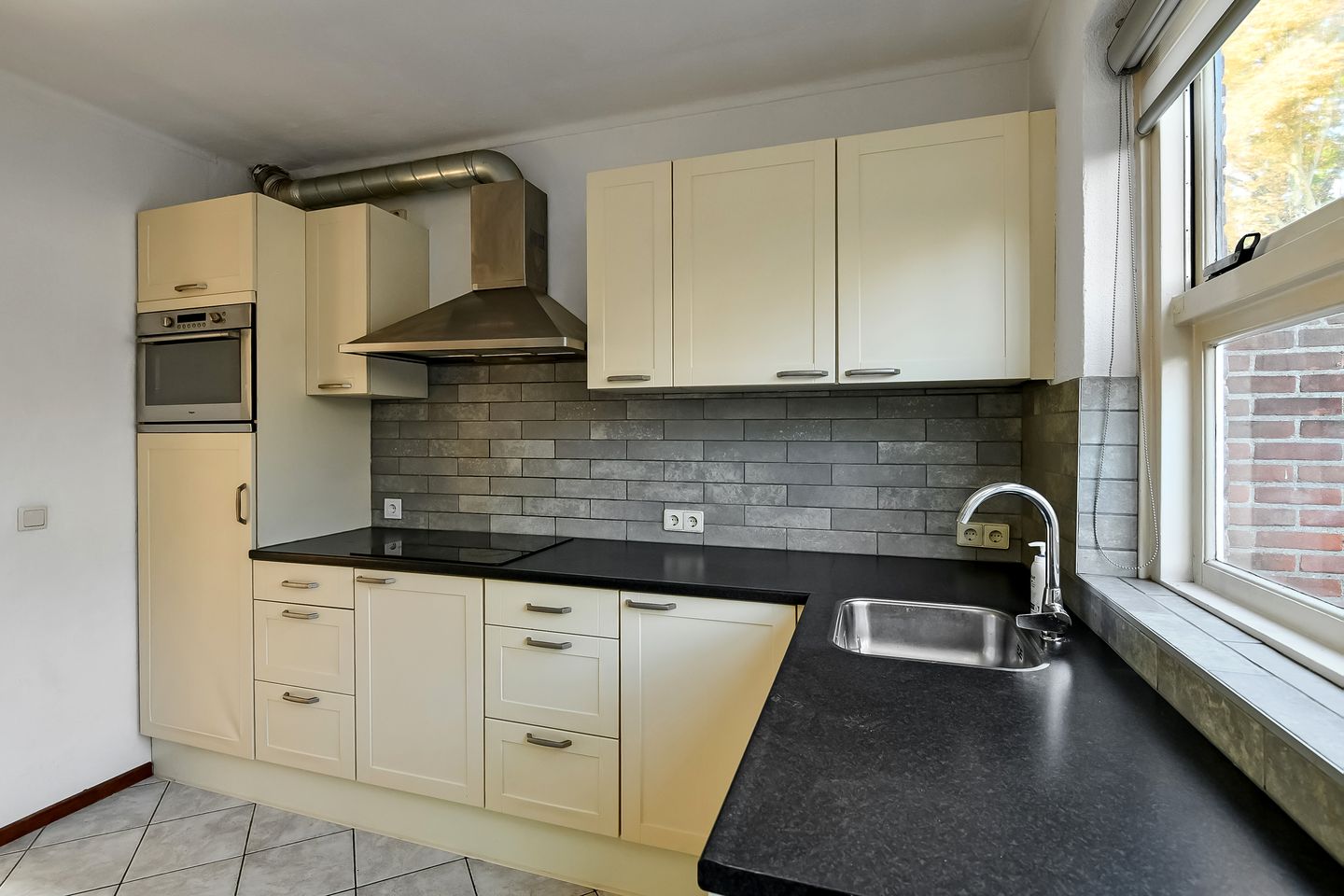 Foto 14 van De Savornin Lohmanstraat 3