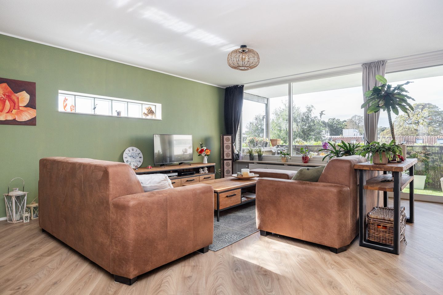 Foto 10 van Weeshuislaan 47