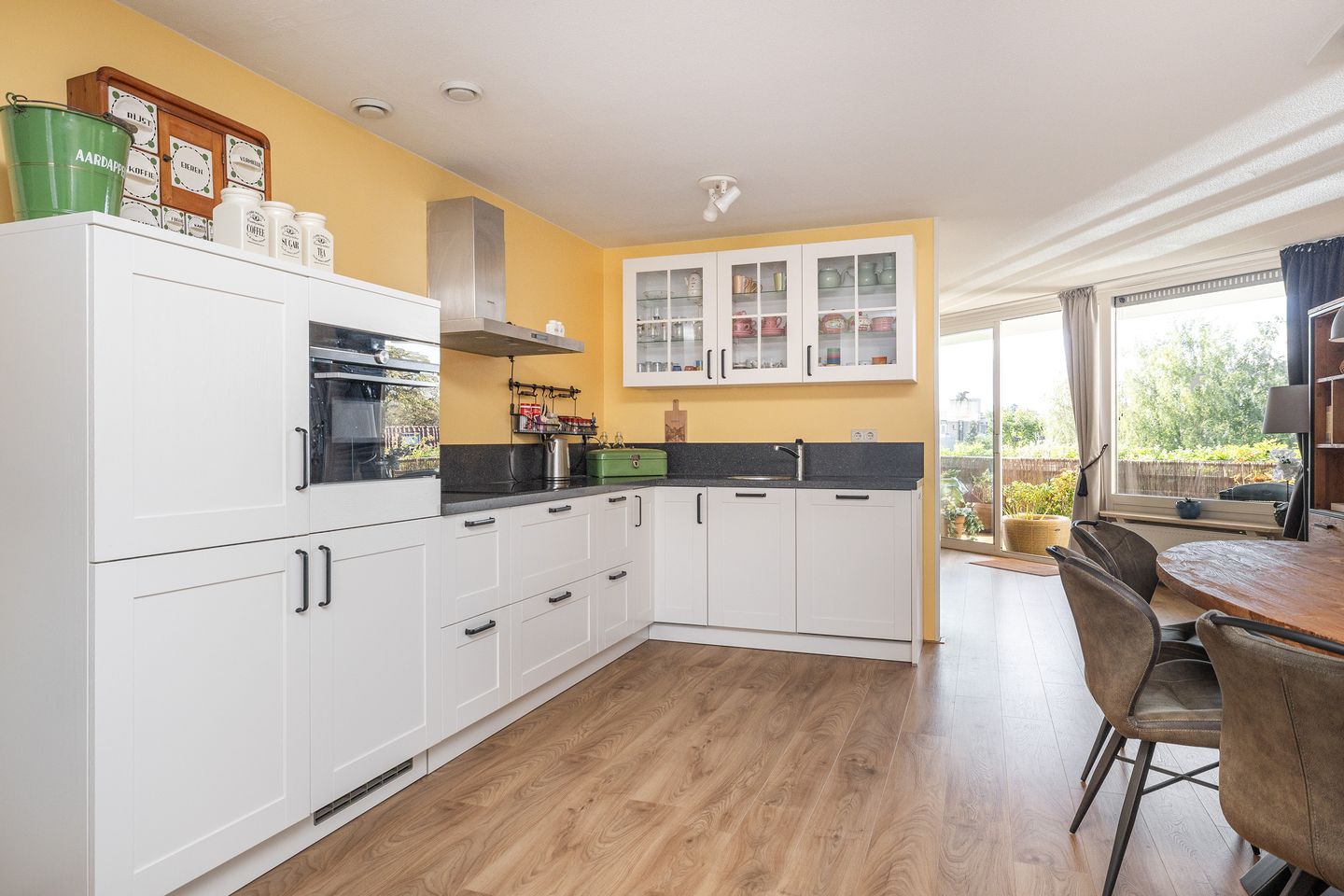 Foto 19 van Weeshuislaan 47