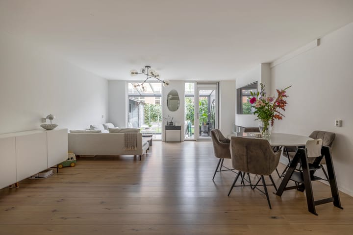 Foto 10 van Wolphaertstraat 88