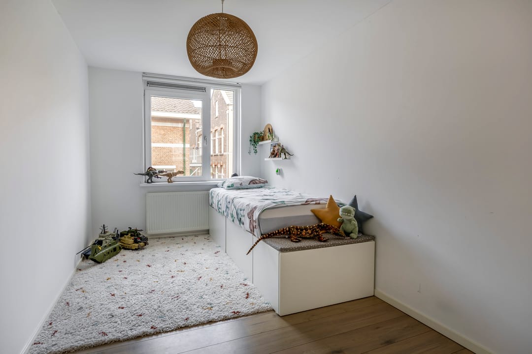 Photo 38 of Wolphaertstraat 88